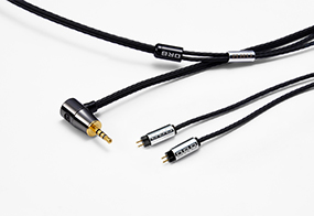 Clear force Ultimate Custom IEM 2pin 实拍 2